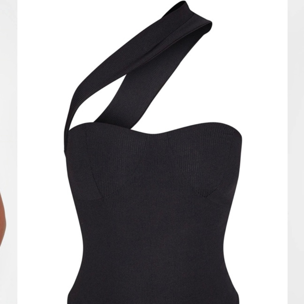 Black body suit